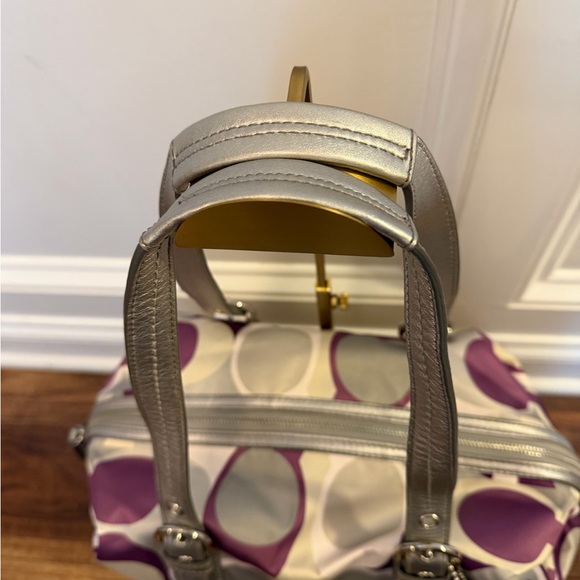 Coach Optic Scarf Print Carry-All - Picture 6 of 12